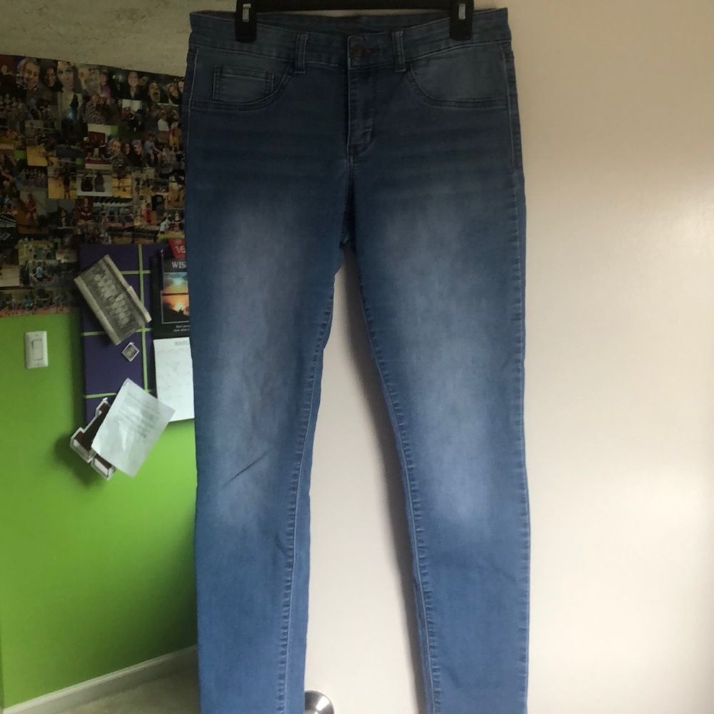 Blue jeggings